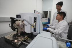 水变燃料？中国利用光分解水制氢研究取得新突破