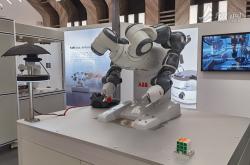 产业生态让创新更美好——深圳“机器人谷”观察