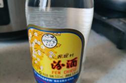 白酒周期巨变 汾酒跻身行业前三，一季度半数酒企业绩倒退