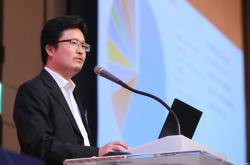 资本市场机遇与挑战并存