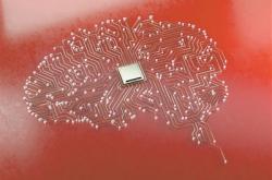 大脑芯片技术重塑人机融合新范式