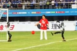 “清华火神队”为何能斩获机器人足球赛世界冠军？