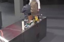 “一饭封神”的精致餐饮，正在探索纵深下沉和横向出海