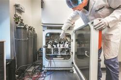 生物计算在争议中前行