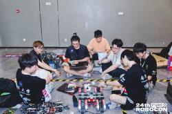 在深圳龙岗机器人技能大赛看产业“上岗”之路
