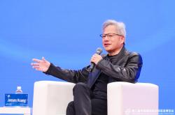黄仁勋新年首场演讲：AI超级芯片平台Rubin全面投产，开源自动驾驶推理模型