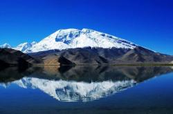 翼越雪山，货通四方！我国大型无人机开辟高原物流新“天路”