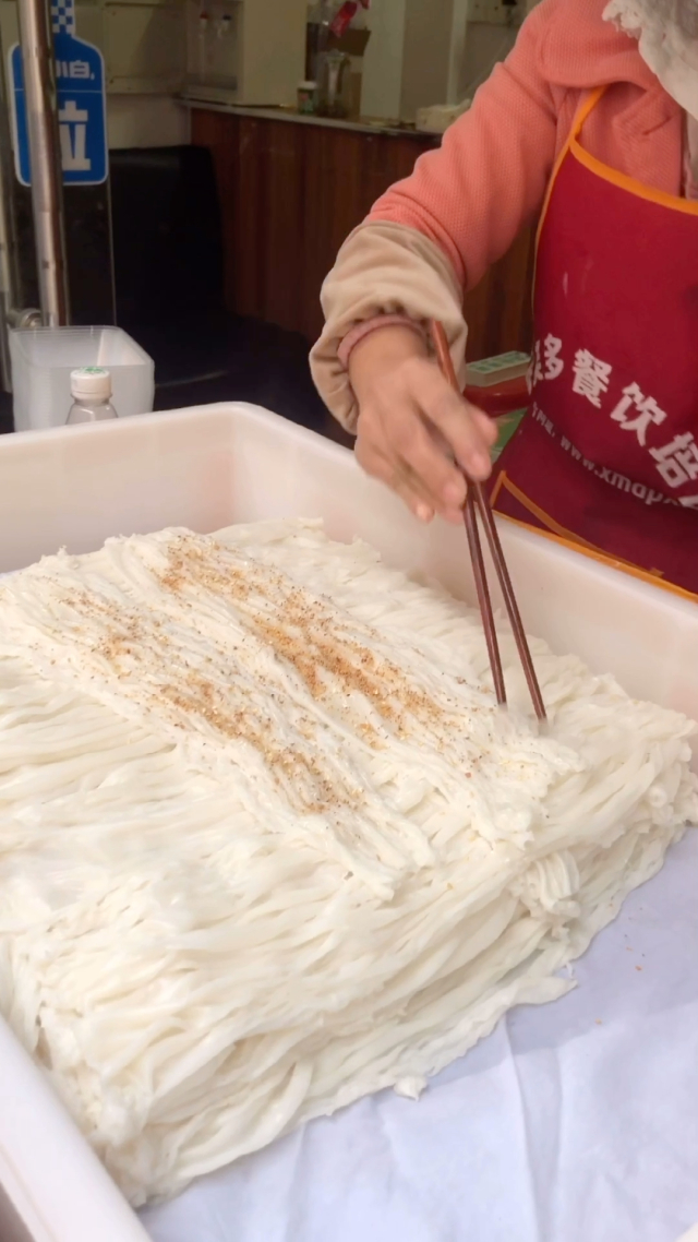 餐饮市场去泡沫 平价小店骤翻红