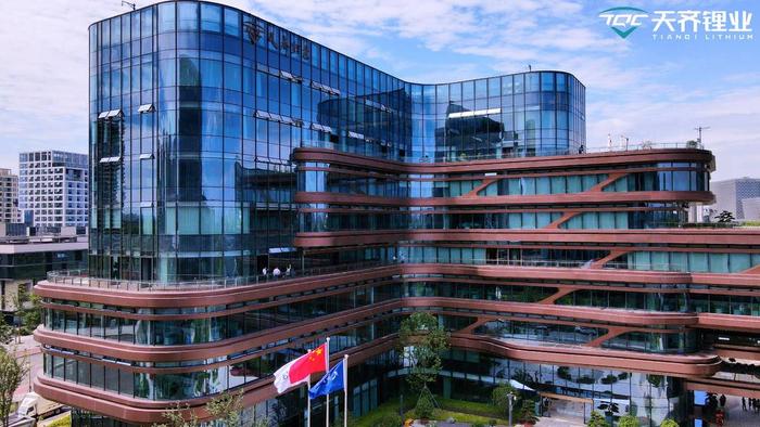 880万架 算力产业量质齐升