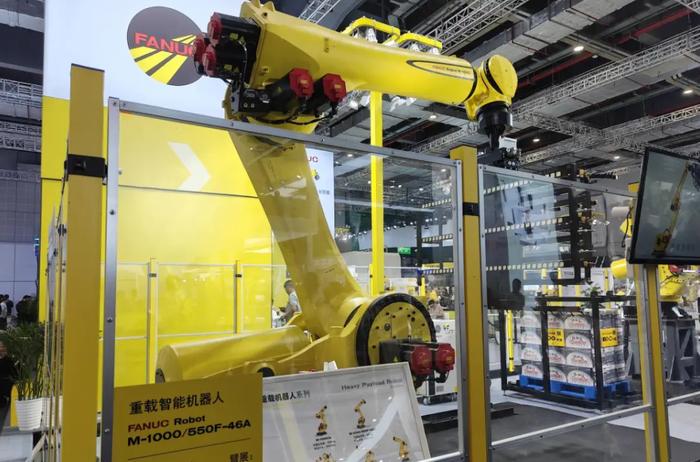 国产手术机器人：从“跟跑”到“并跑”