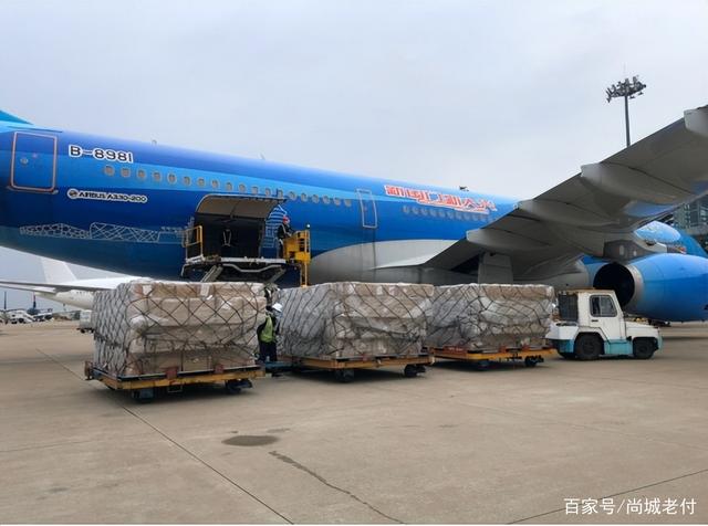 货运业务增势强劲 航空市场回暖可期