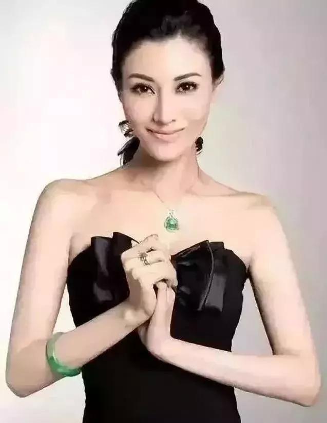 “珠宝女王”郑志雯跻身新世界核心决策层
