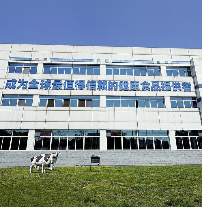 乳业“618”分化：伊利领跑，婴配粉、鲜奶冷淡丨消费现场