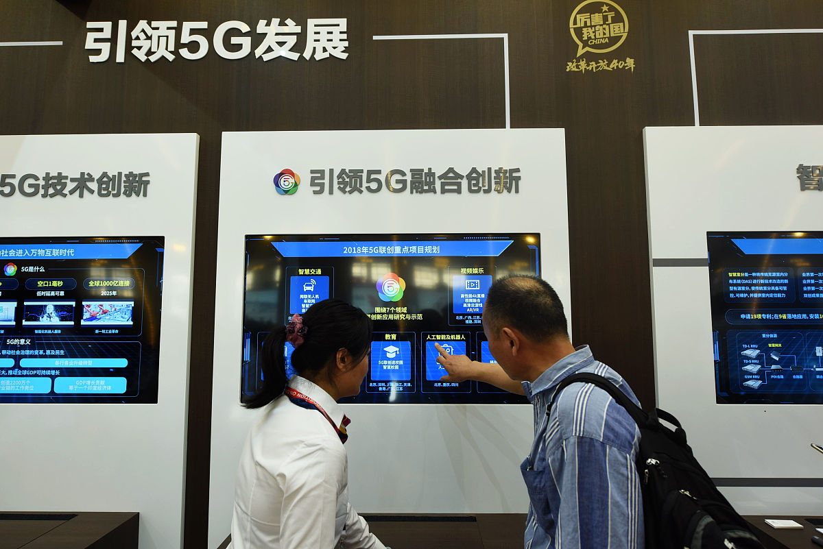 更懂“人心”的智能机器人走进中国寻常百姓家