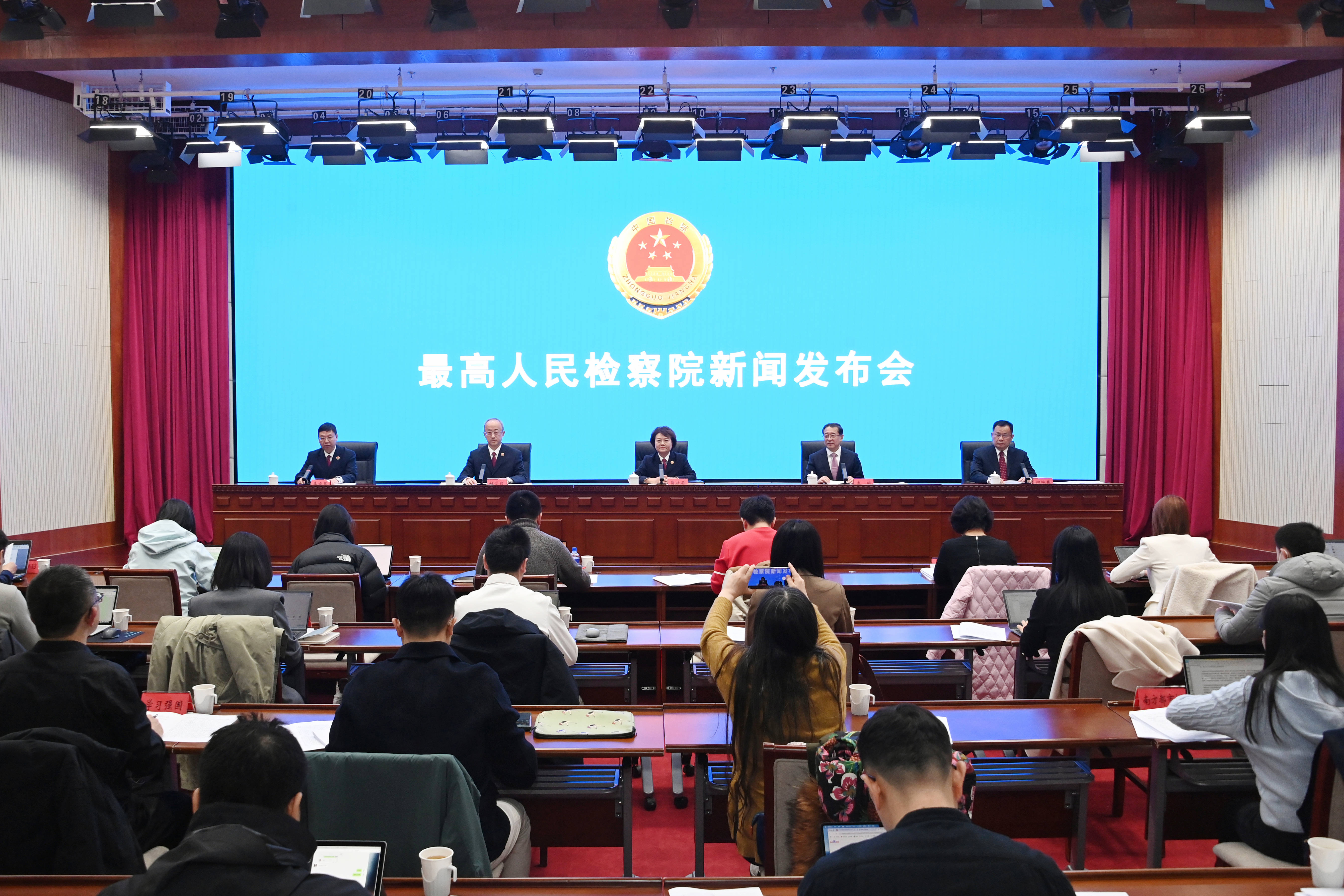 发布三项金融行业标准 证监会：推进资本市场信息化数字化建设