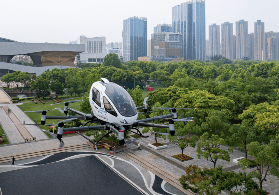 低空经济万亿赛道待破局