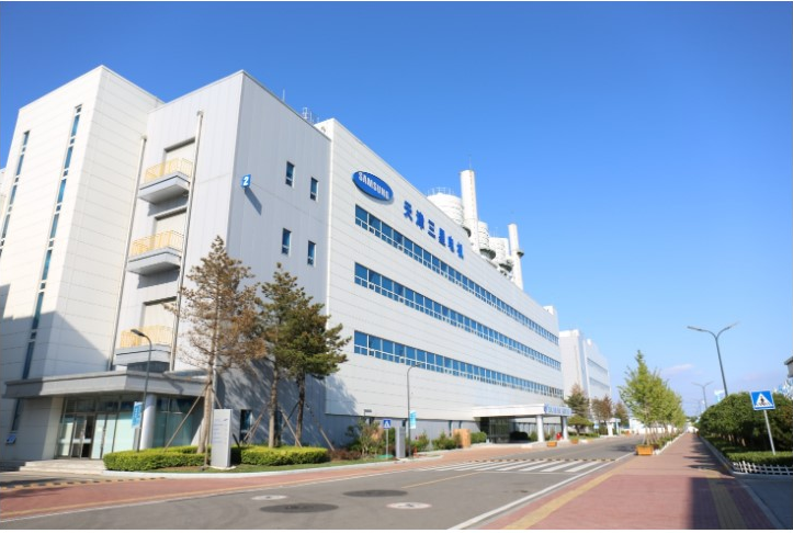 “全勤生”的进博之约:与中国同行,与机遇同行