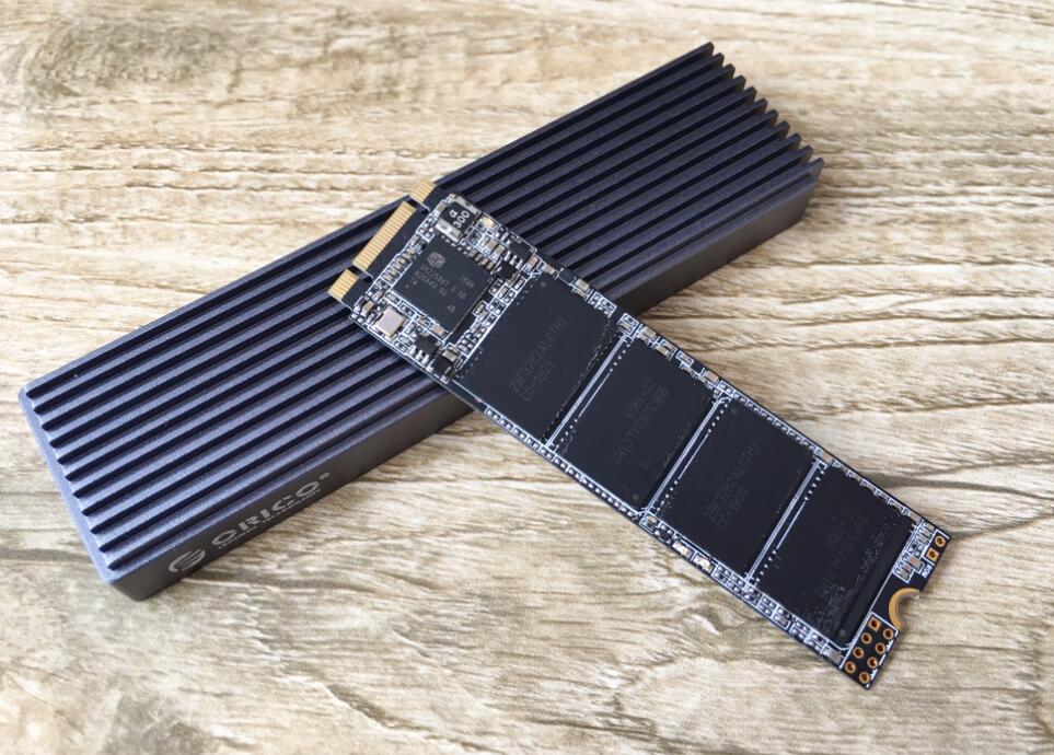 存储芯片急单涌现，3D NAND代工“风口”属于谁？