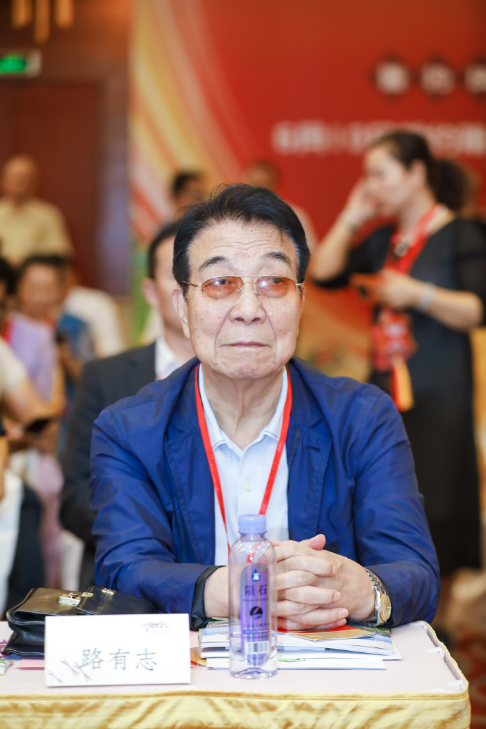 董事王葳：华夏幸福预重整公告违规 已向监管部门投诉