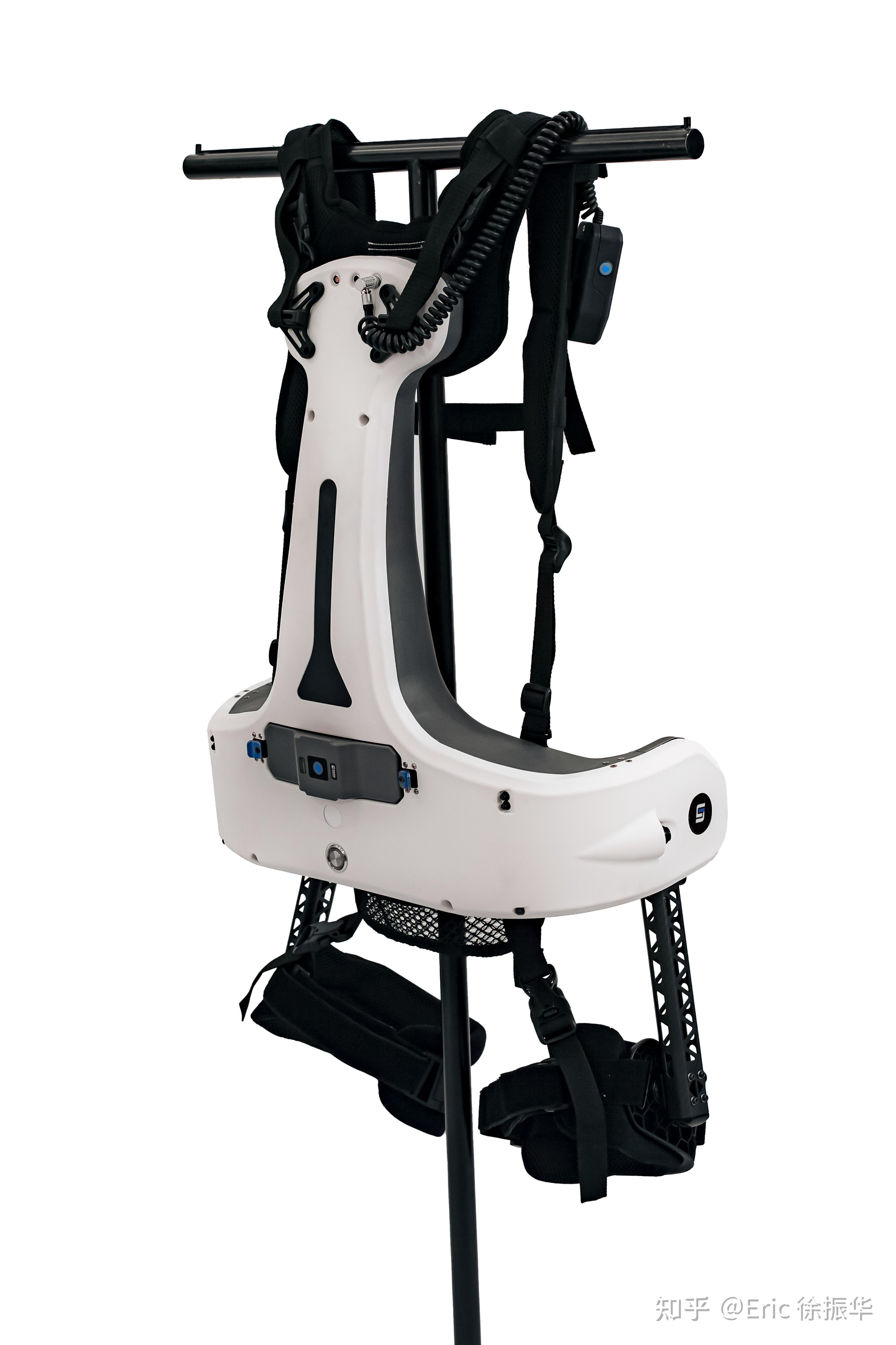 全球连线｜辽宁：新型柔性外骨骼机器人助力患者自然行走