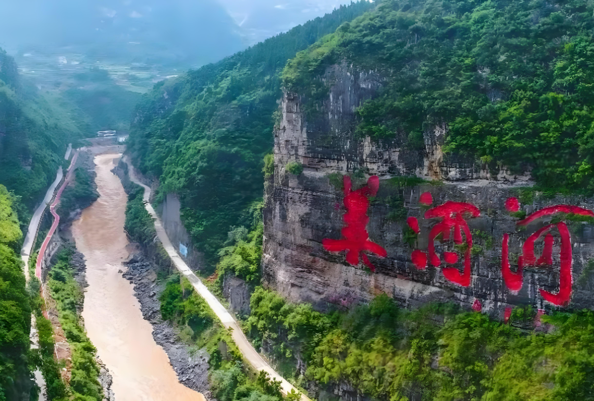 茅台再次辟谣加盟骗局;今年白酒产量两位数下滑|观酒周报