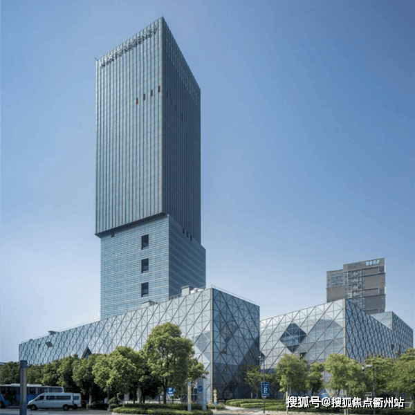 万科旧将蔡亮加盟,保利发展剑指上海楼市年度亚军