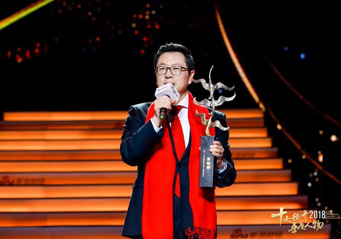 “钢铁侠”瞿晓铧，与500亿阿特斯再迎新战斗