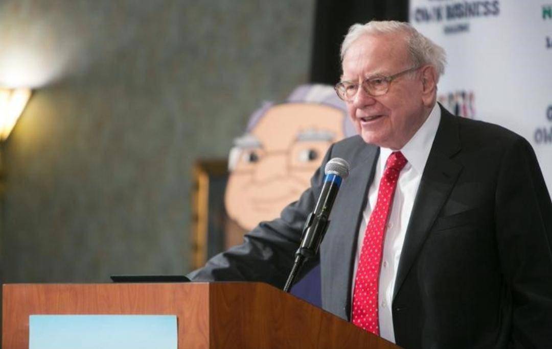 “股神”巴菲特正式卸任CEO，伯克希尔进入阿贝尔时代