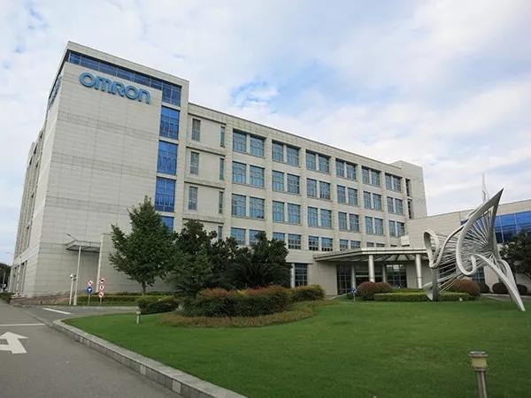 智飞生物102亿贷款“解渴“：200亿疫苗库存压顶