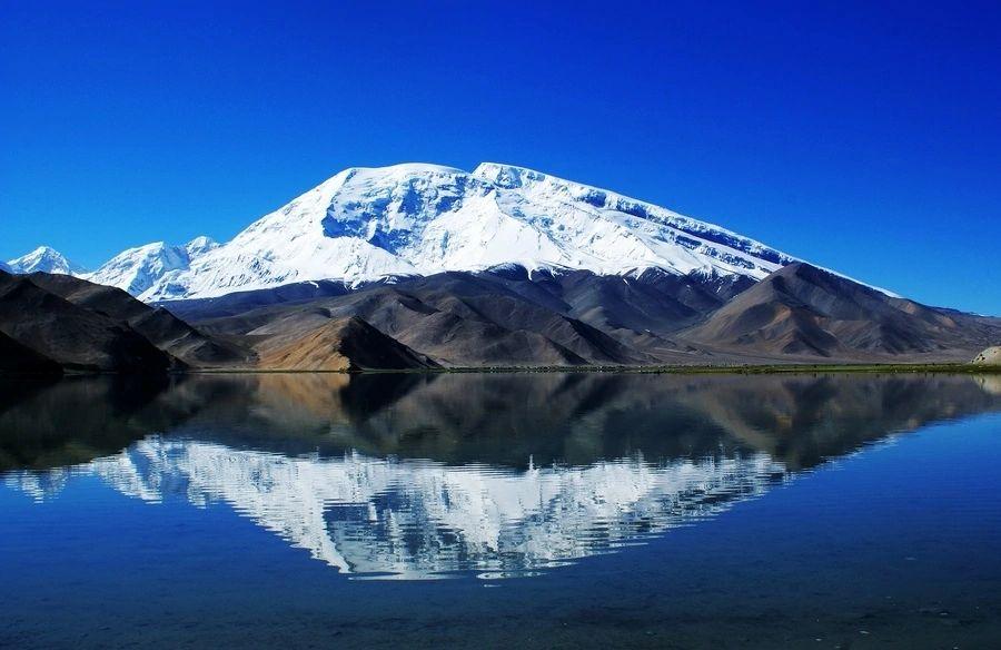 翼越雪山，货通四方！我国大型无人机开辟高原物流新“天路”